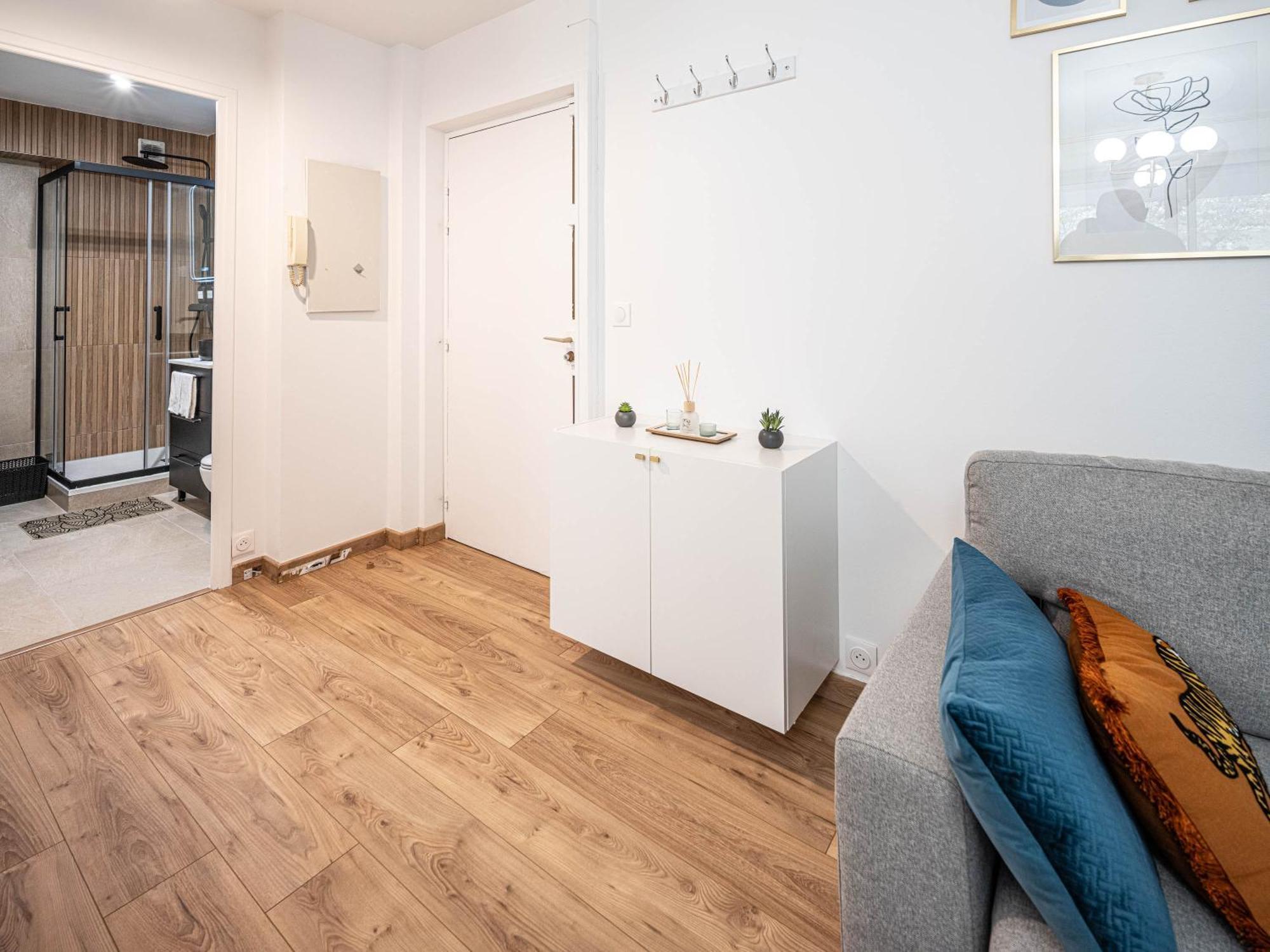 Appartement Cocooning En Centre-Ville - Residence Le Colisee Ermont Eksteriør billede